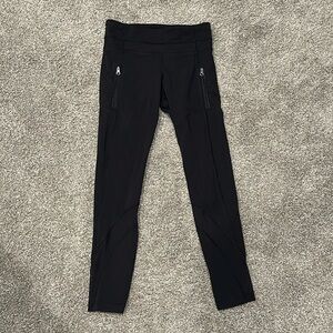 Lululemon 7/8 Length Mesh Panel Black Legging